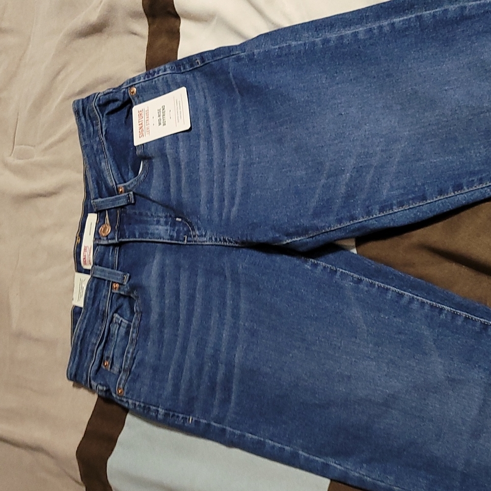 Levi's jeans,,different sizes